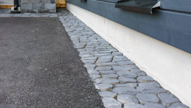 Best Asphalt Driveway Installation  in Aberdeen, IN